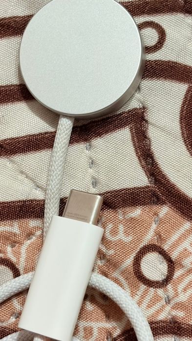 Зарядка быстрая apple watch 10