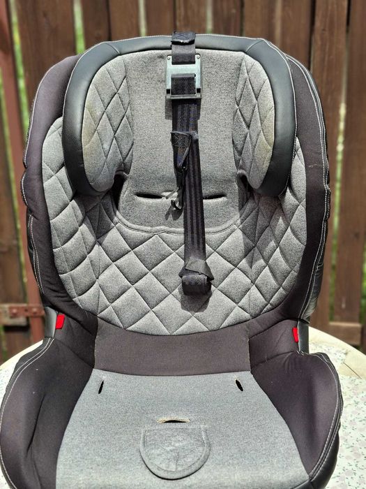 Scaun copil cu Isofix
