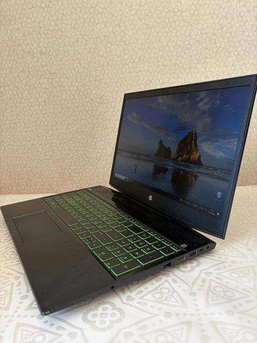 Игровой ноутбук hp pavilion i5-8300