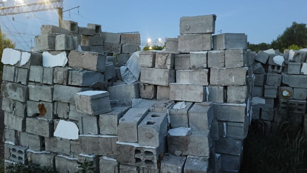 Бу пескоблок продам,тез арада сатылады,
