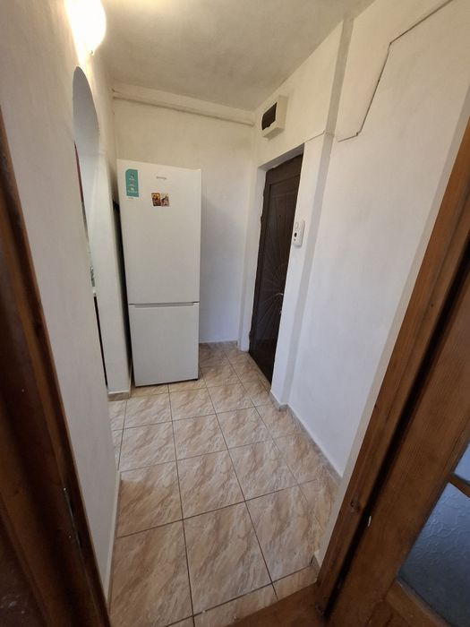 Vand apartament 2 camere