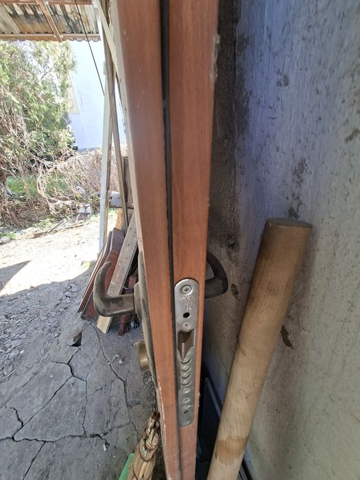 Дверь металическая