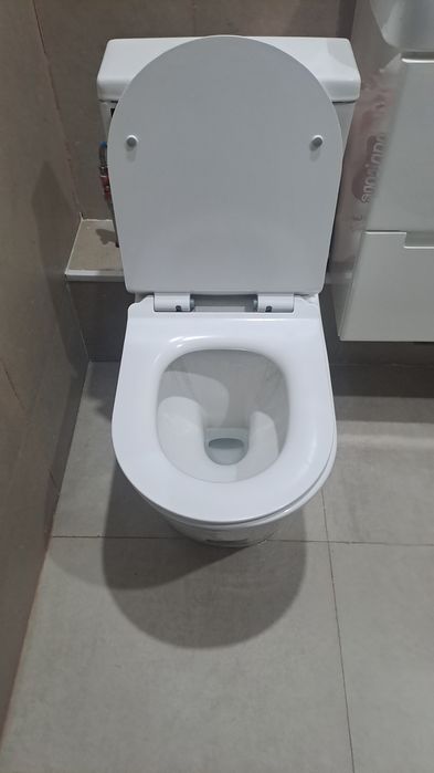 Продам унитаз в хорошем состоянии