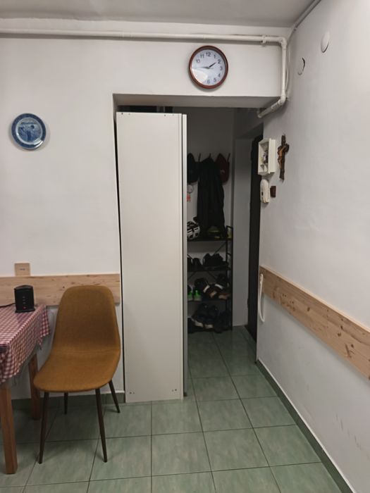 Apartament 2 camere str. Sf. Vineri