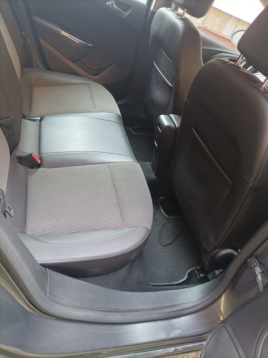 Опел Астра J DCI