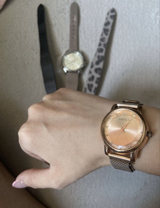 Сет дамски часовници