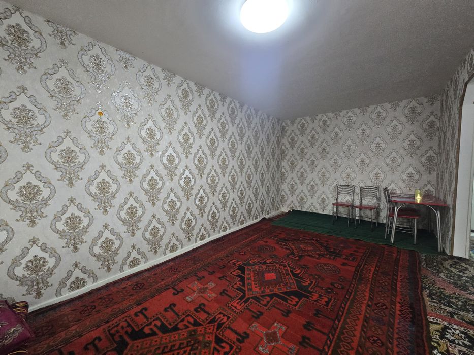 Zudlik bilan farg‘ona shahar muxayyoda 1 xonali kv sotiladi