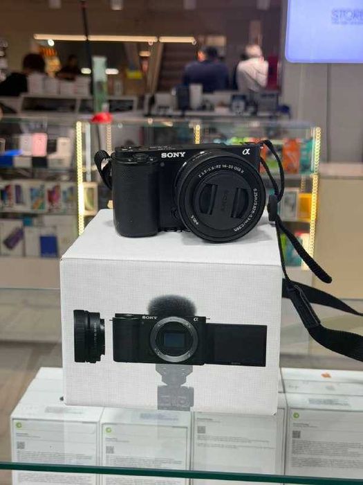 Sony ZV-E10 — беззеркальная камера