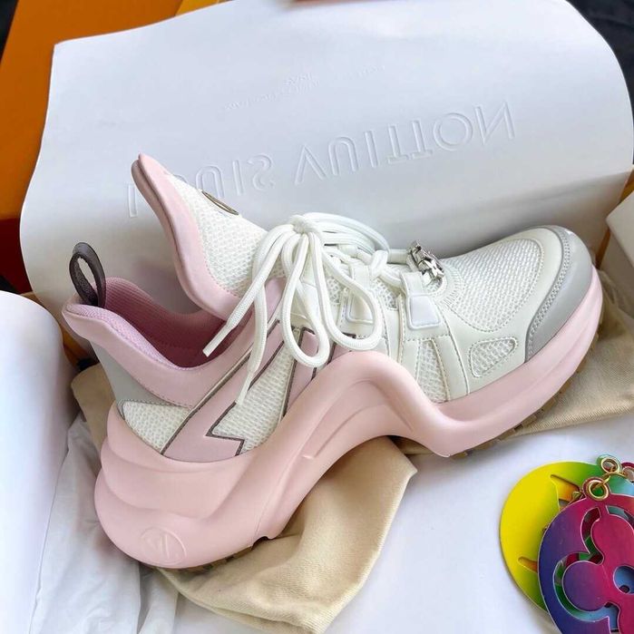Adidasi dama Louis Vuitton Archlight Premium