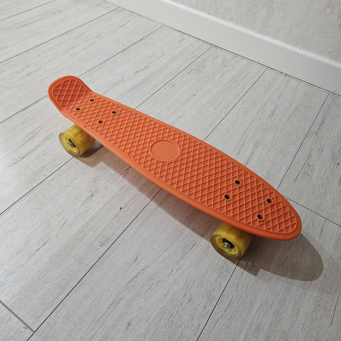 Продажа скейтборда.