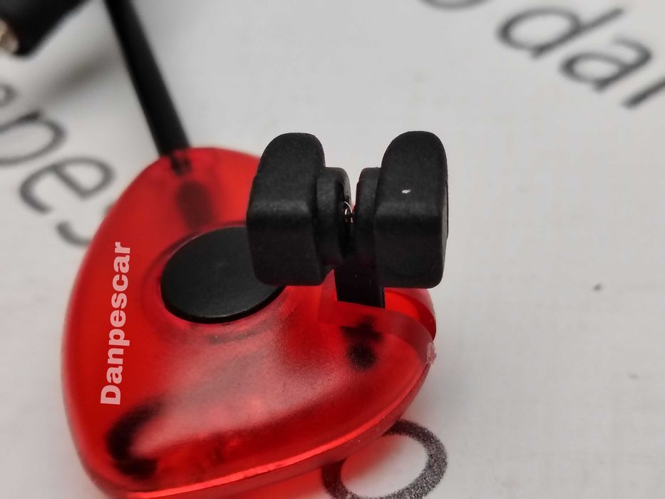 Set 4 Swingeri cu bile magnetice si Iluminare COLOR Wind Blade SW 015