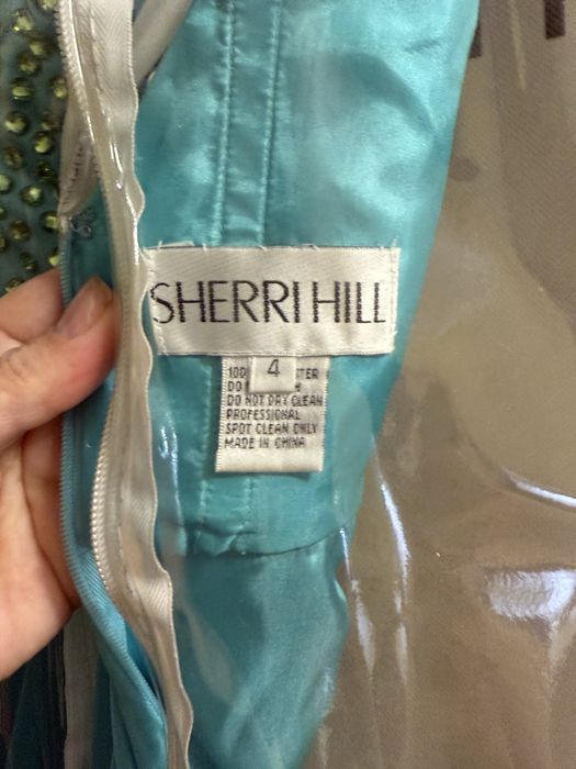 Платье для праздника, выпускного