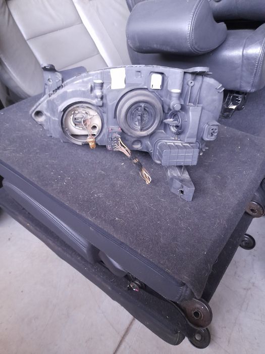 Десен фар Opel Corsa c