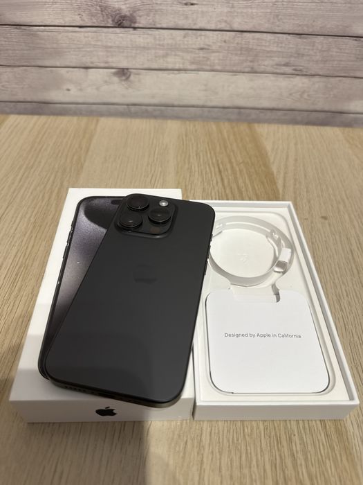 iPhone 15 Pro 128GB в цвят Black Titanium!