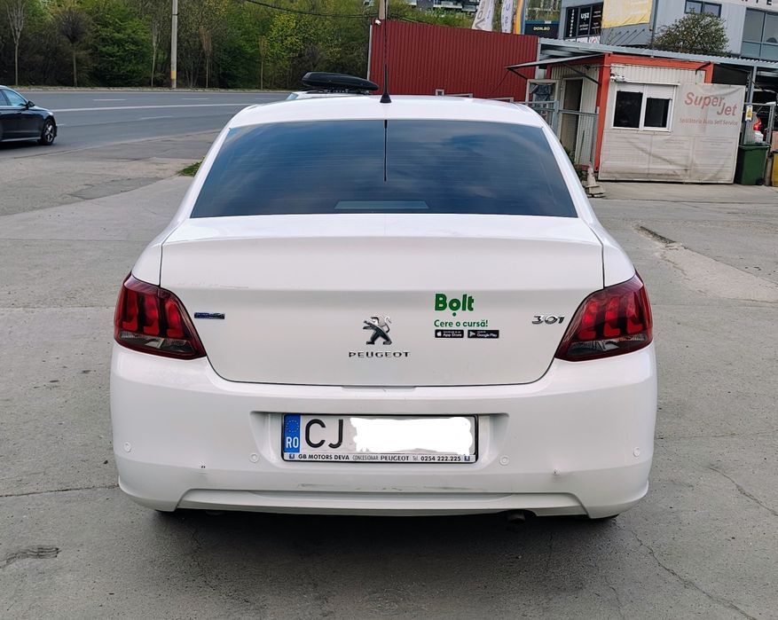 Salut! Peugeot 301, an 2018, masina curata, ingrijita!