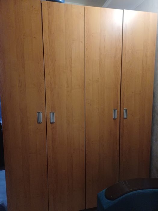 Продам шкаф.