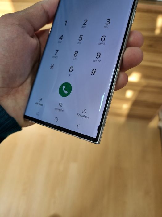 Samsung galaxy s22 ultra 5G 12/256gb holati rasmda