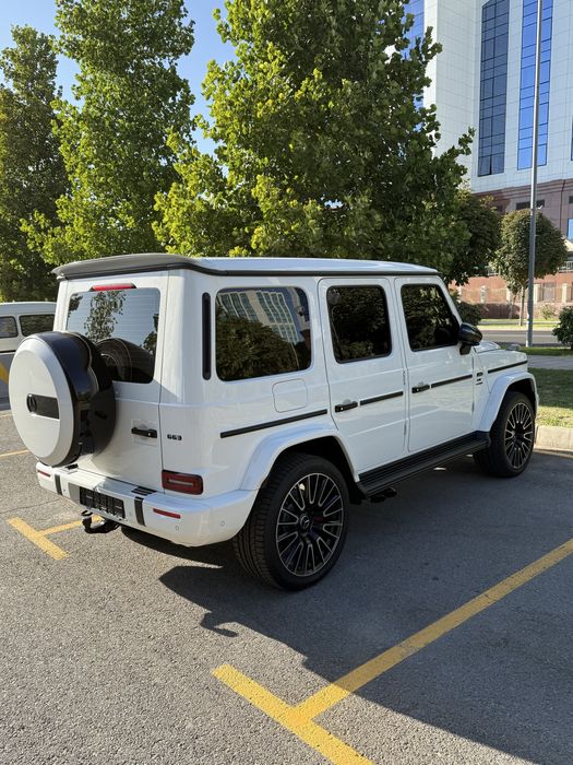 Mercedes Benz G63 AMG