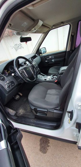 Land Rover Discovery 4