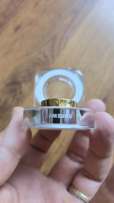 Samsung Galaxy Ring Titanium Gold mărimea 15, eMAG, garanție până în februarie 2028