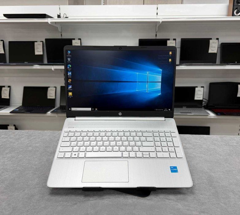 HP 15 Core i3-11*ОЗУ 16*SSD 512*Для работы Шустрый