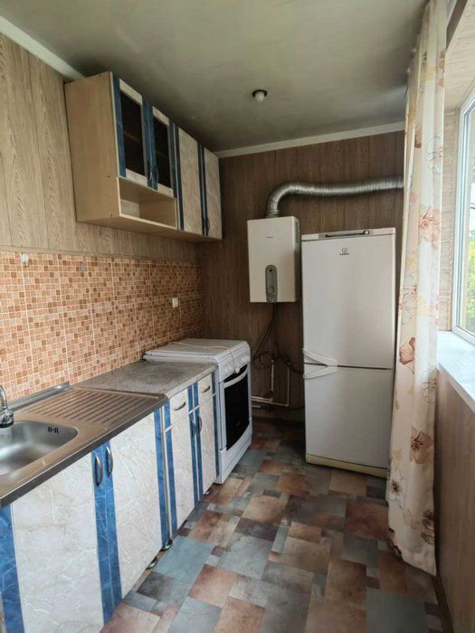 Продается своя 3-комнатная квартира/Мирзо-Улугбекский район/Ташкент