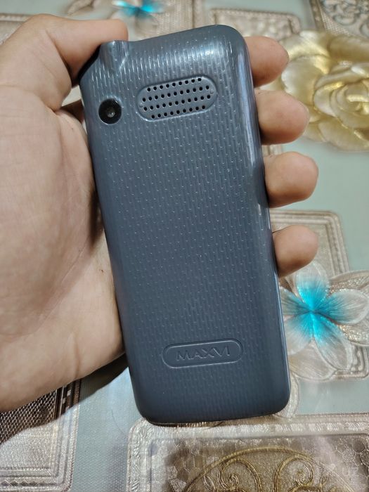 Telefon sotiladi