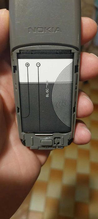 Nokia 1600