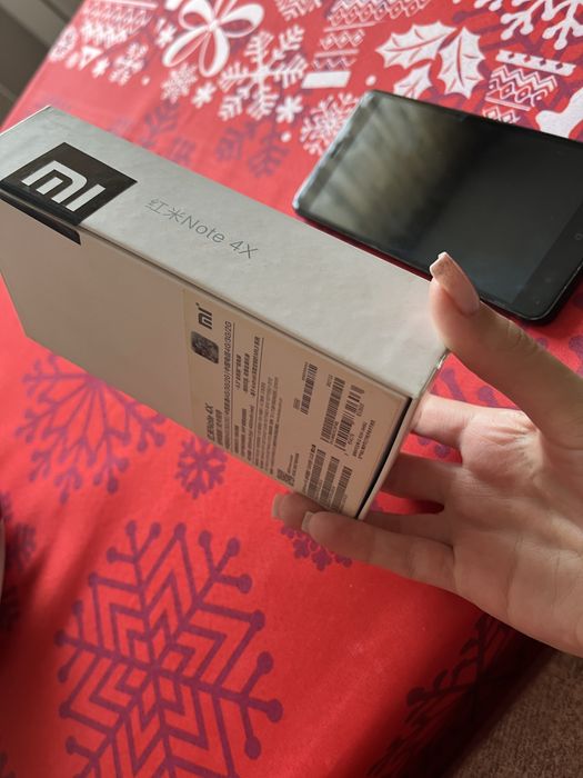 Продается телефон Redmi note 4X