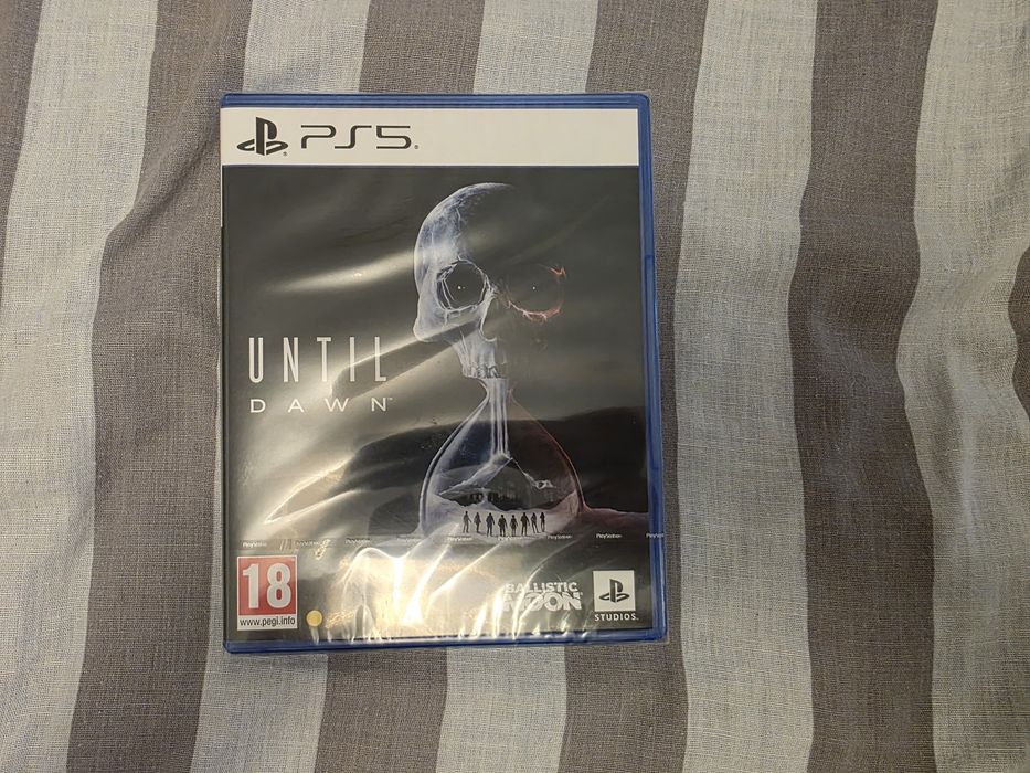 Vand jocurile din imagine