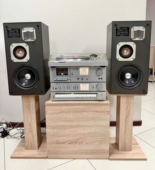 Ретро аудио сет AKAI - усилвател, тунер, Дек , Грамофон  и колони