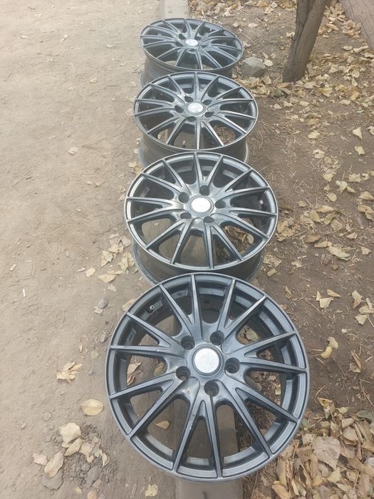 Продам Комплект Титановых Дисков на R 16
