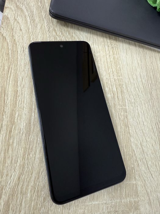 Продам смартфон Xiomi Redmi Note 9s