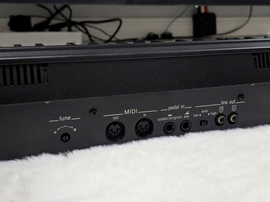 Orga electronica TECHNICS SX-K450, clapa de acompaniament, 61 clape,