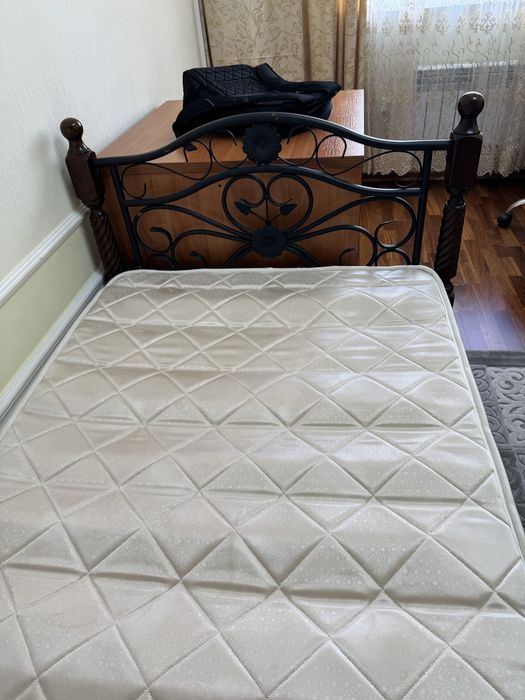 Продается кровать 2 шт