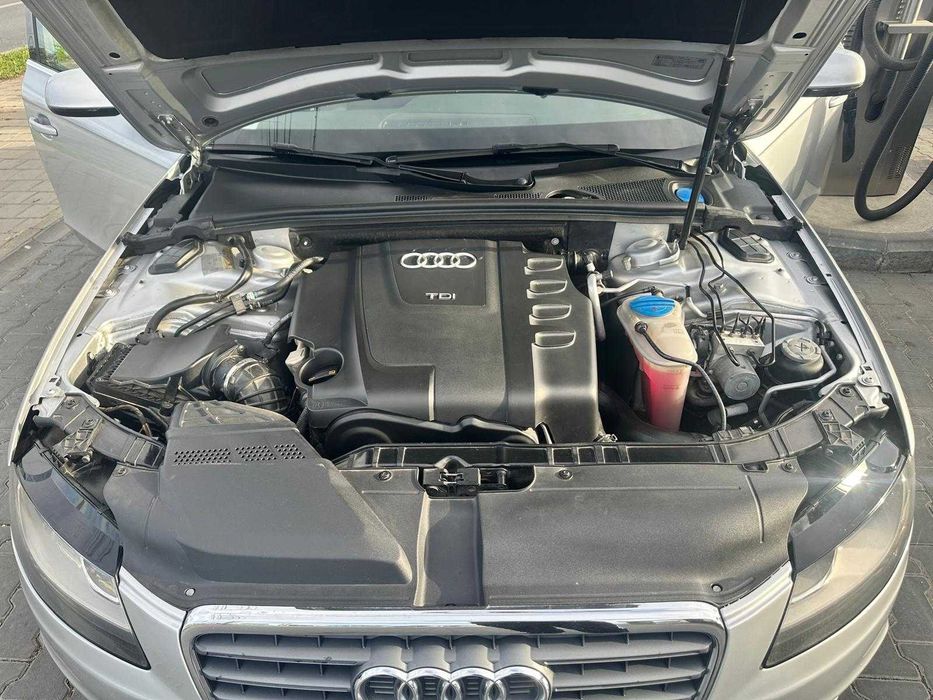 Audi A4 Limuzina