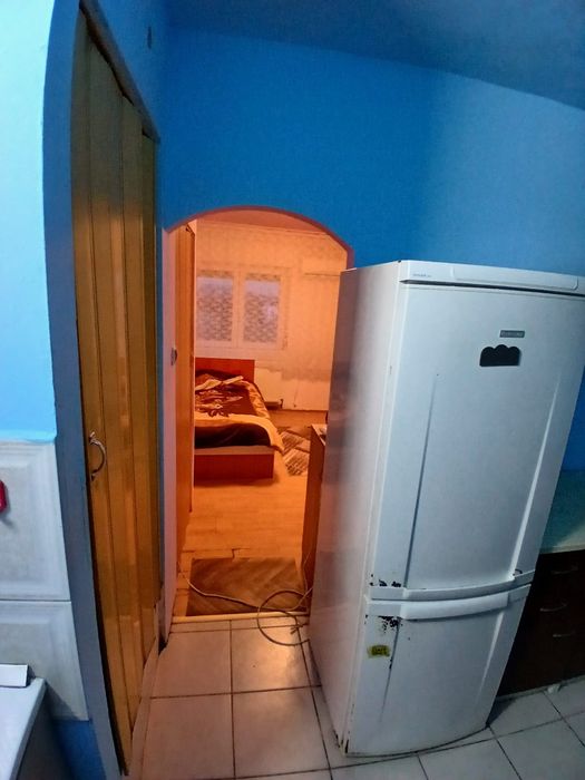 Vând urgent garsoniera