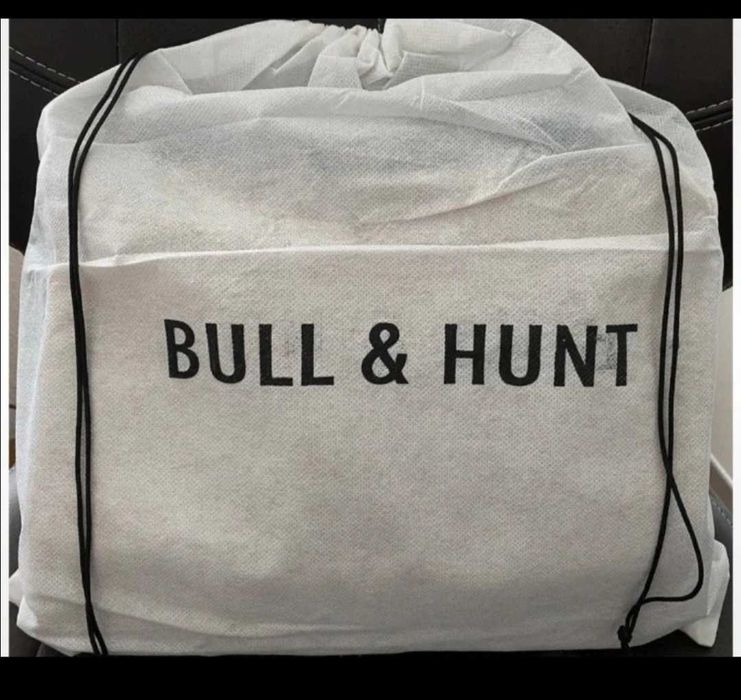 Geanta tip postas/ laptop