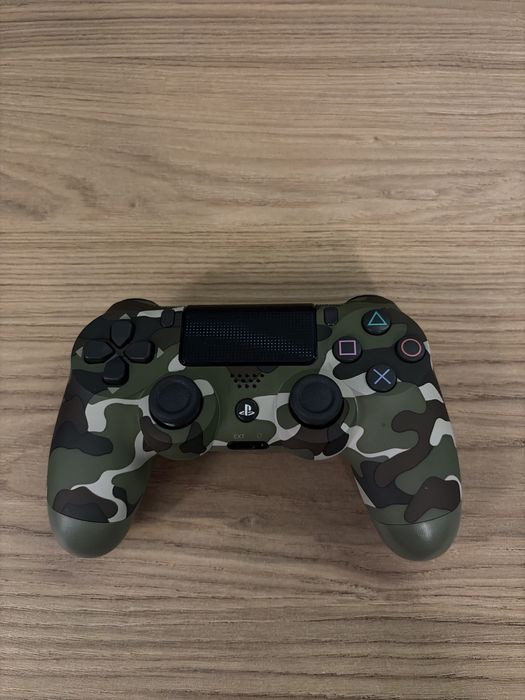 Продам джостик на ps4