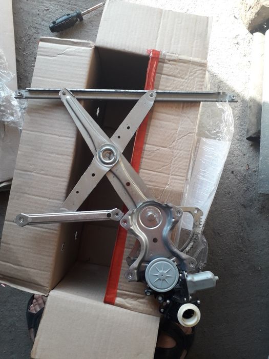 Стеклоподъемники королла 150