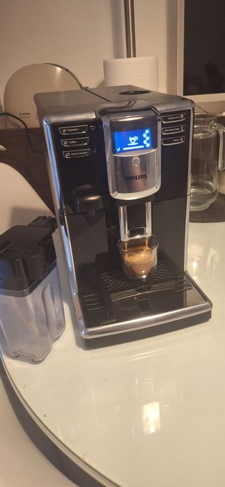 Expresor Philips Saeco HD8916/09 Incanto