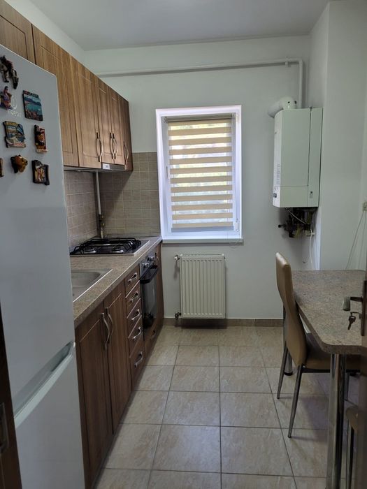 Inchiriez apartament 2 camere