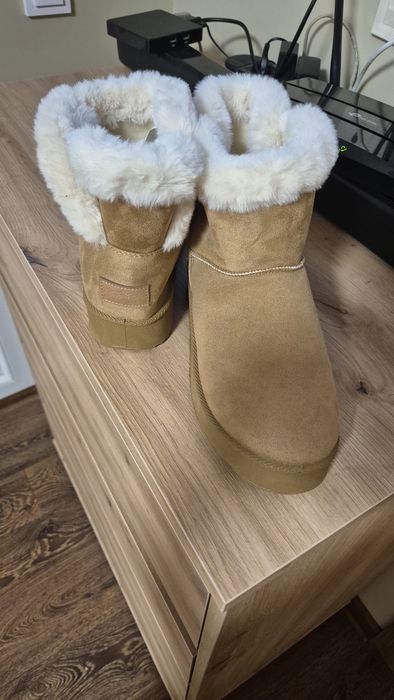 Чисто нови боти за зимата