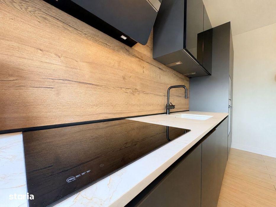 Apartament modern, luminos, cu vedere panoramică superbă asupra orașul