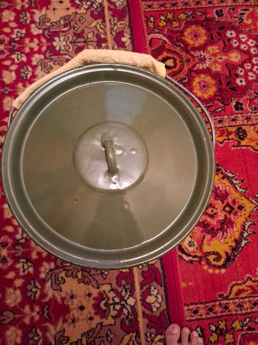 Ведро большое эмалированное