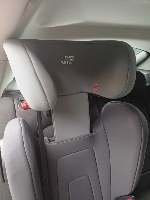 Scaun auto ISOFIX Britax Romer KIDFIX2 15-36 kg