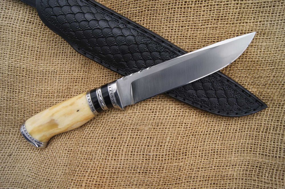 ЛОВЕН НОЖ РЪЧНА ИЗРАБОТКА - CPM S125V