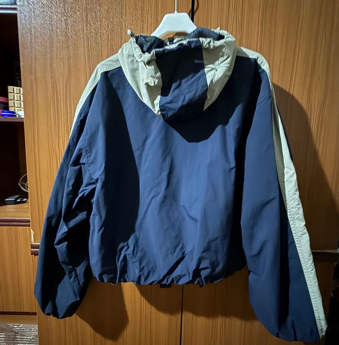 Calvin Klein, цвят- Сиво-бежово и нейви синьо