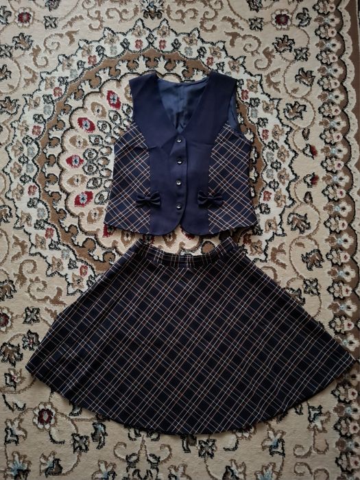 Продам школьную форму