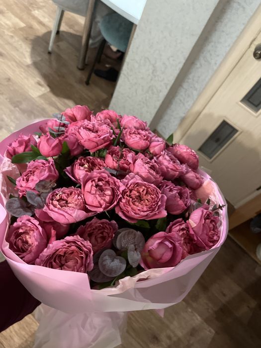 Пионывыдные розы